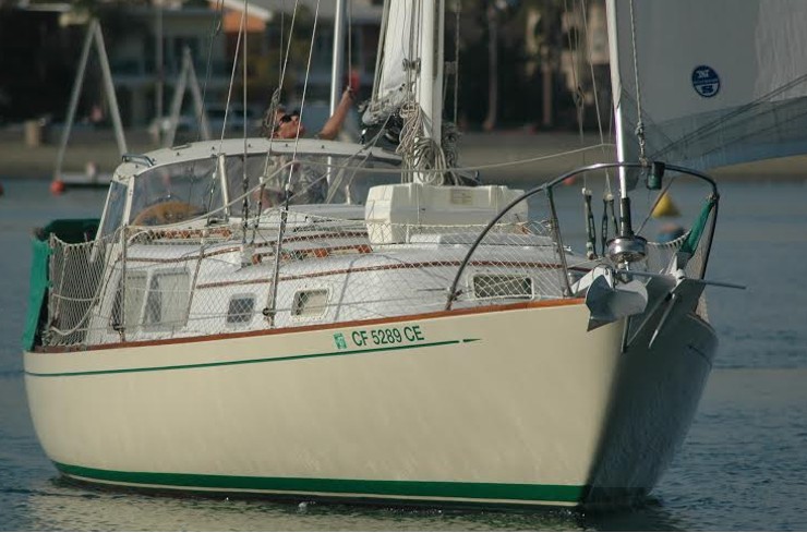 cal 30 sailboat review