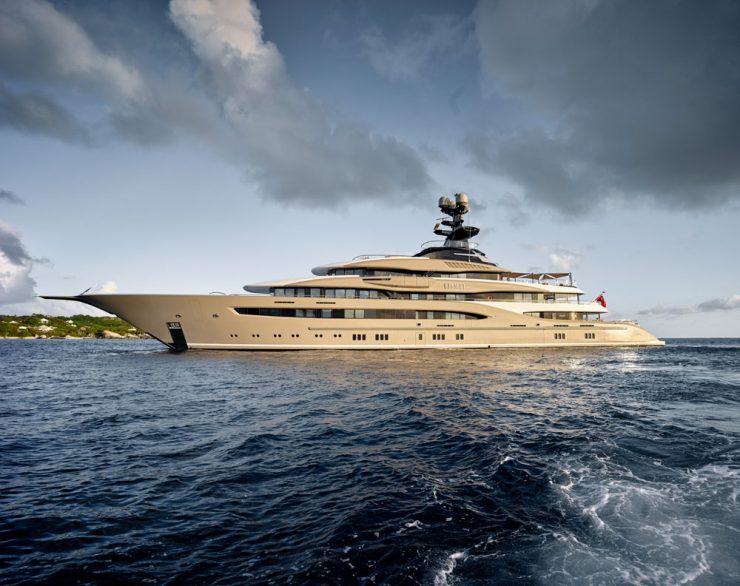 luxury yachts yachtworld