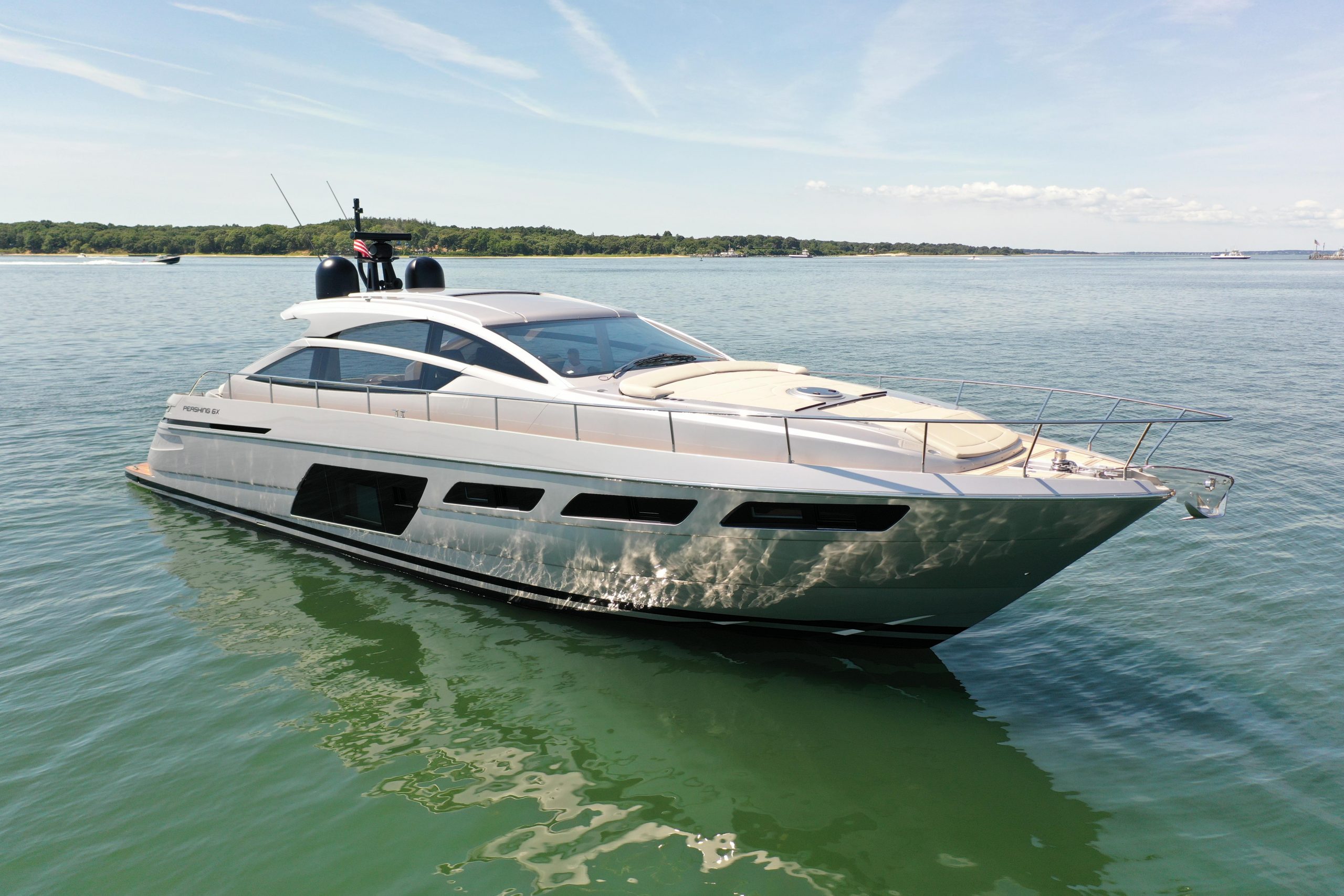 Pershing 6X Luxury Motor Yacht